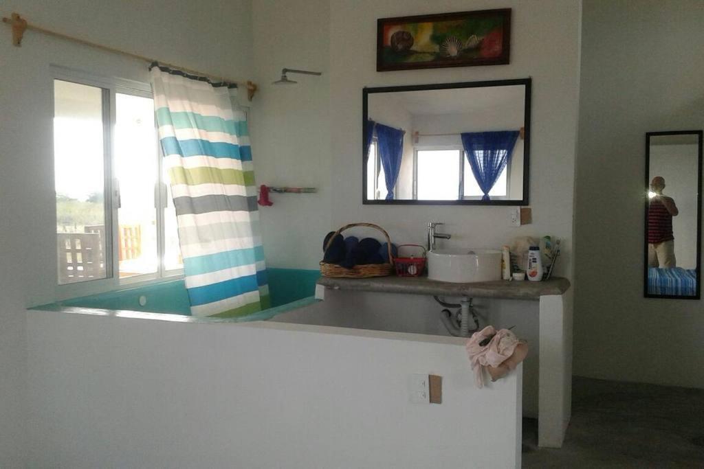 Отель Casa Colibri Agua Blanca Тлачикон Экстерьер фото